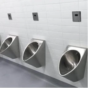 Urinal i rostfritt stål